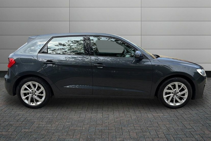 Audi A1 1.0 Tfsi 30 Sport Sportback 116 Grey #4