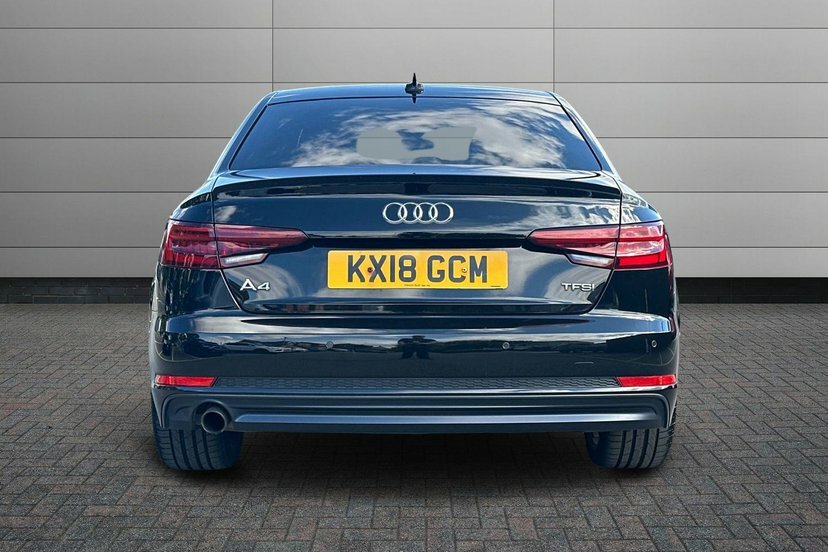 Audi A4 2.0 Tdi 190 Quattro Black Edition S Tronic White #12