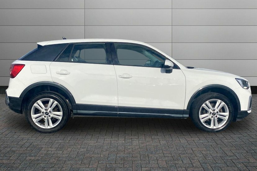 Audi Q2 1.5 Tfsi Cod 35 Sport Suv S Tronic 150 FP22UGA White #4
