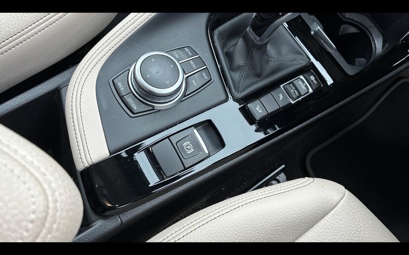 BMW X1 Sdrive 20I 178 Xline Step Blue #19