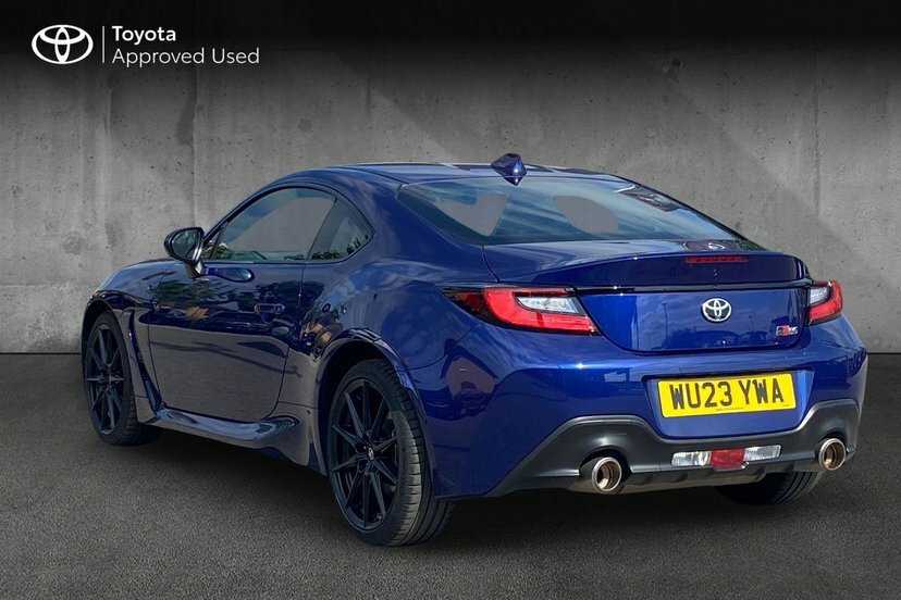Toyota GR86 2.4 Boxer D-4s Coupe 234 Ps Blue #4