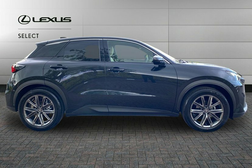 Lexus LBX 1.5 Vvt-ie Premium Plus Suv Hybrid E-cv Black #4