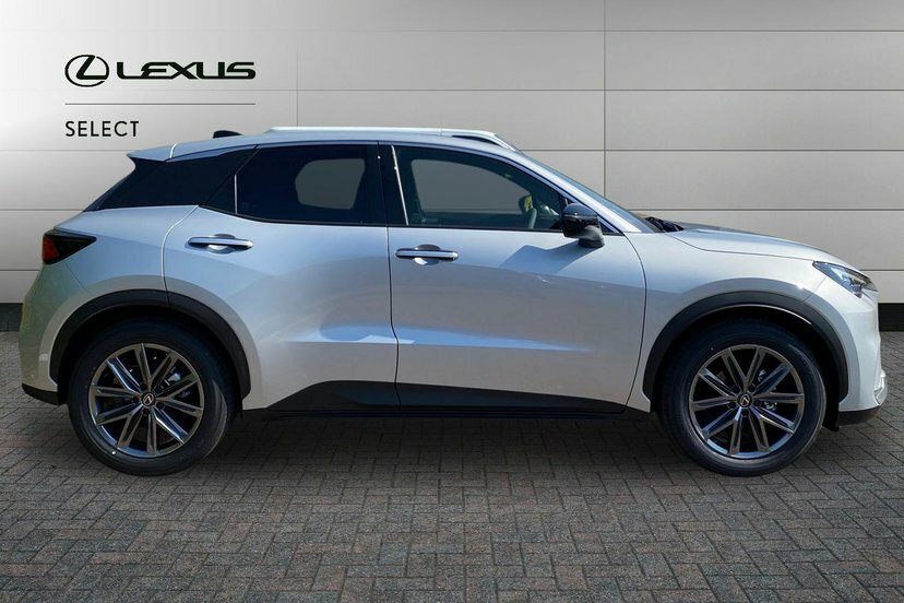 Lexus LBX 1.5 Vvt-ie Premium Plus Suv Hybrid E-cv Silver #4