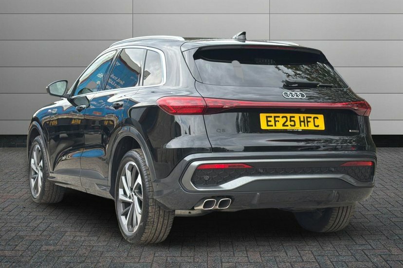 Audi Q5 2.0 Tdi S Line Suv S Tronic Quattro 20 Black #3