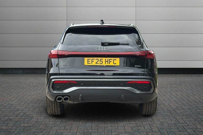 Audi Q5 Suv Launch Edition Tfsi 367 Ps S Tronic Black #11