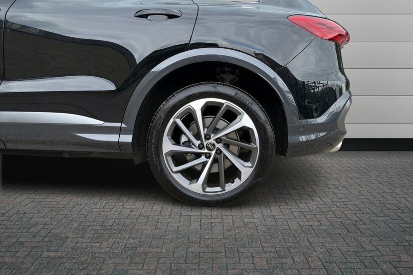 Audi Q5 2.0 Tdi S Line Suv S Tronic Quattro 20 Black #5
