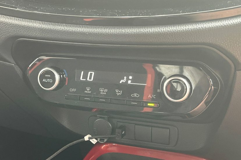 Toyota Aygo X Undercover Automatic Grey #37