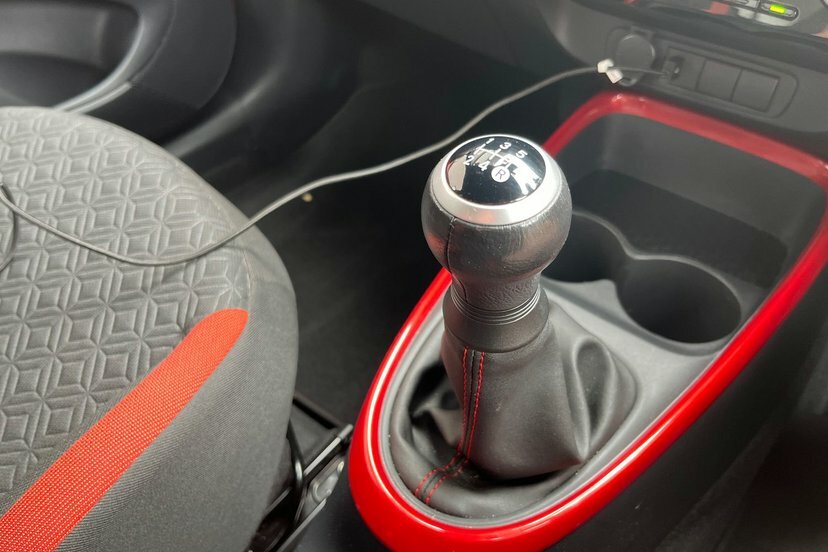 Toyota Aygo X Undercover Automatic Grey #8