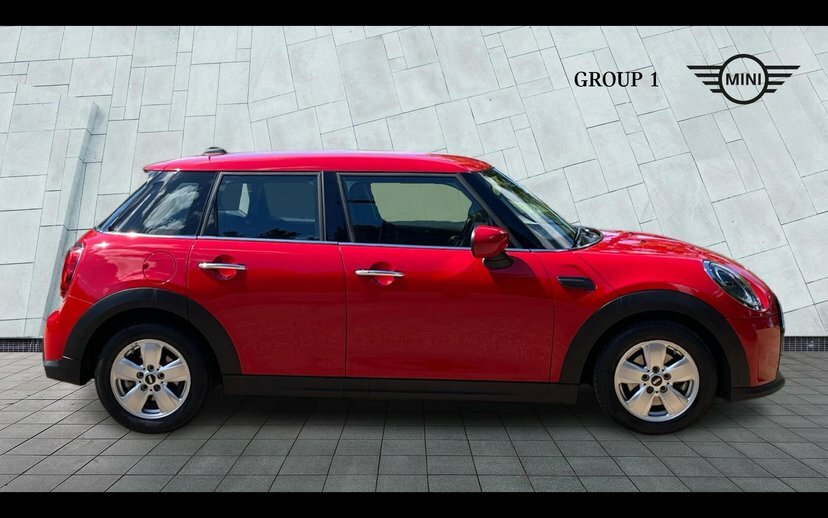 Mini Hatch 5-Door Hatch Cooper Classic AJ23UAD Red #3