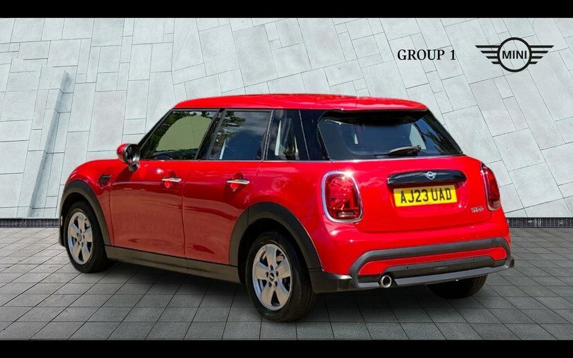 Mini Hatch 5-Door Hatch Cooper Classic AJ23UAD Red #2