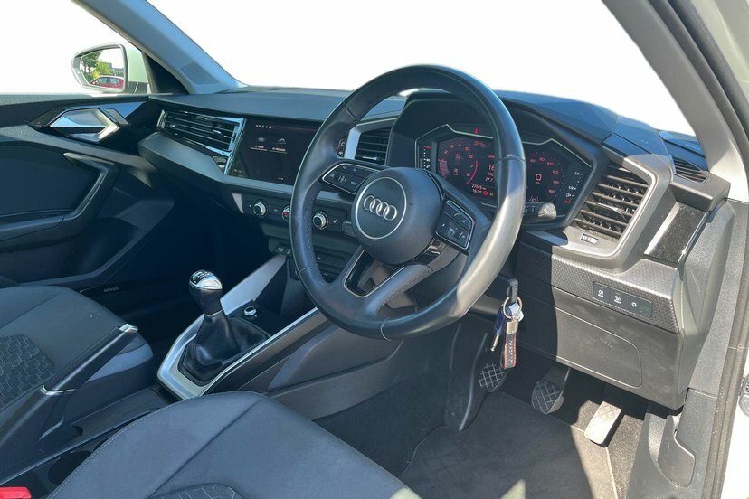 Audi A1 1.0 Tfsi 30 Sport Sportback 110 Silver #6