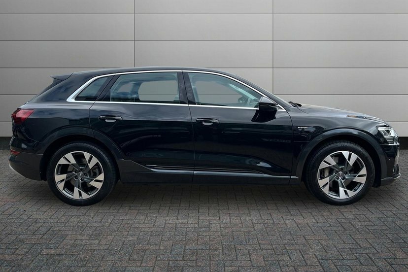 Audi E-tron 50 Sport Suv Quattro 71.2Kwh 31 Black #4