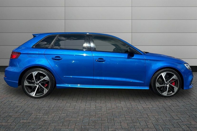 Audi S3 2.0 Tfsi Black Edition Sportback S Tron Blue #4