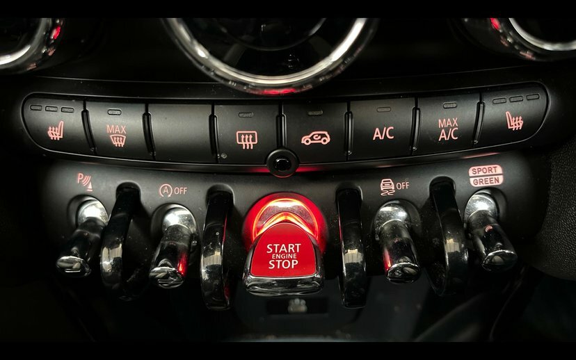 Mini Convertible 2.0 Cooper S Sport Convertible Steptronic Black #27