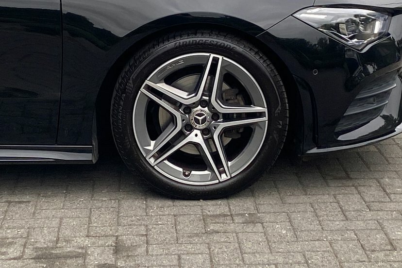 Mercedes-Benz CLA Class 1.3 Cla180 Amg Line Premium Plus 2 Shooting Brak Black #4