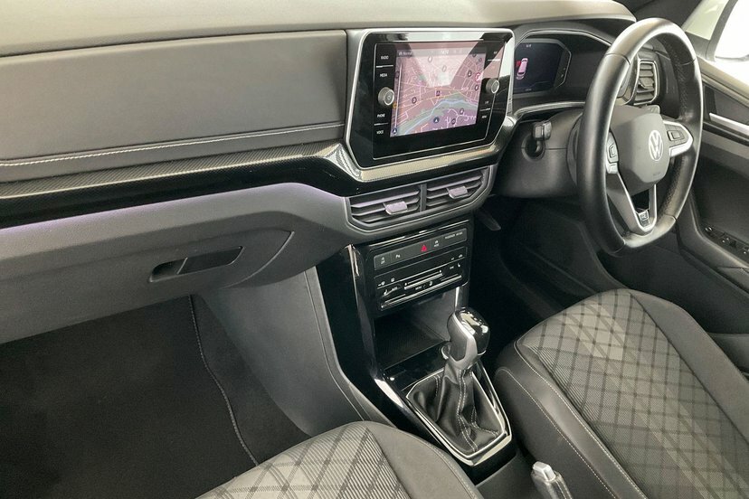 Volkswagen T-Cross 1.0 Tsi R-line Suv Dsg 115 Ps White #2