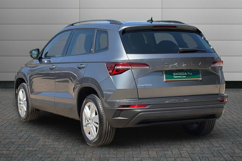 Skoda Karoq 1.5 Tsi Act Se Drive Suv Dsg 150 Ps EA74XMM Grey #3