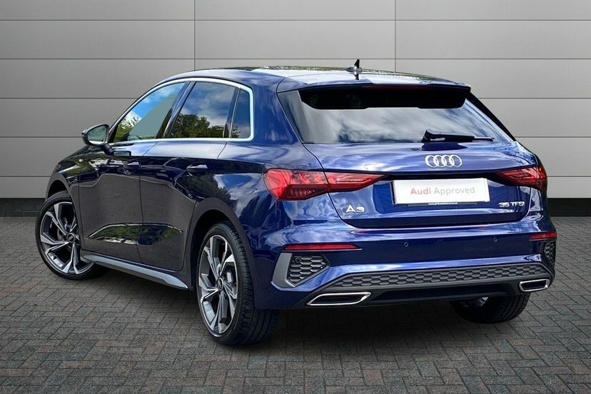 Audi A3 1.5 Tfsi 35 S Line Sportback S Tronic Blue #3