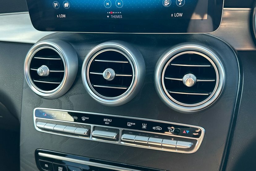 Mercedes-Benz GLC Class 220 D 4M Amg Line Pre Blue #36