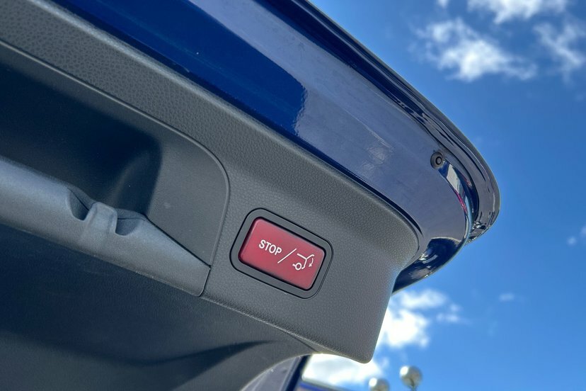Mercedes-Benz GLC Class 220 D 4M Amg Line Pre Blue #16