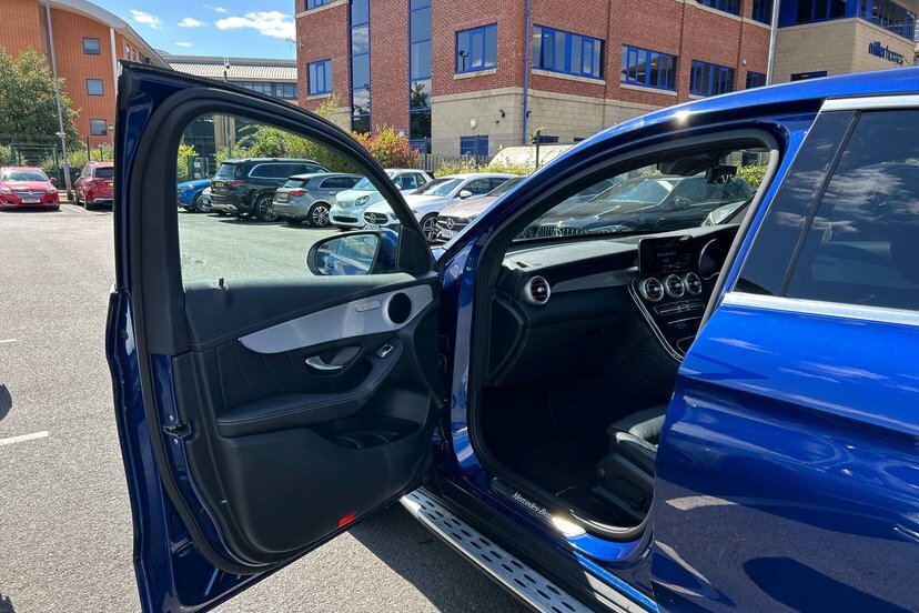 Mercedes-Benz GLC Class 220 D 4M Amg Line Pre Blue #21