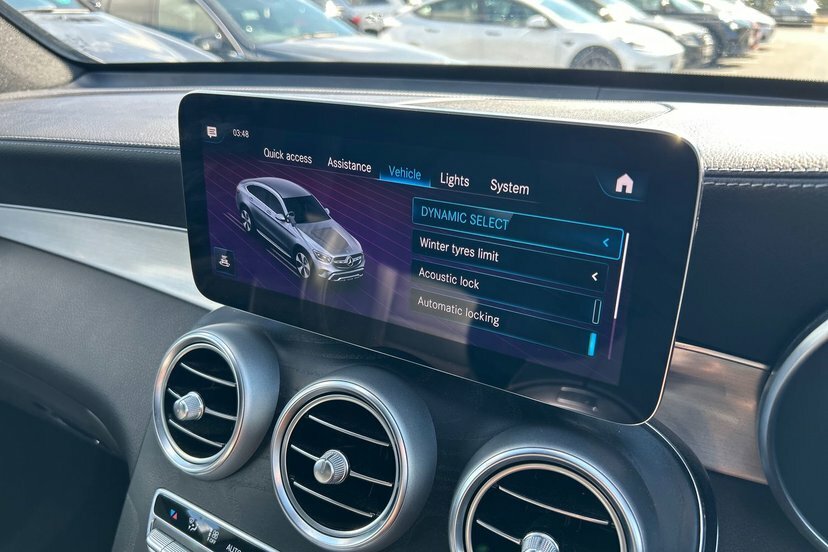 Mercedes-Benz GLC Class 220 D 4M Amg Line Pre Blue #49