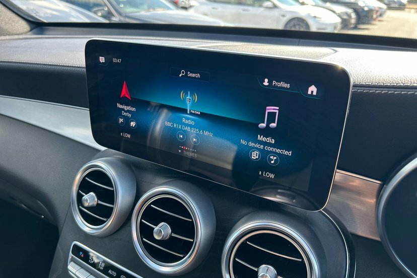 Mercedes-Benz GLC Class 220 D 4M Amg Line Pre Blue #37