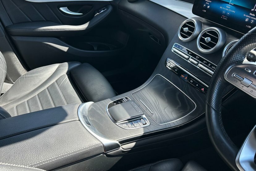 Mercedes-Benz GLC Class 220 D 4M Amg Line Pre Blue #33