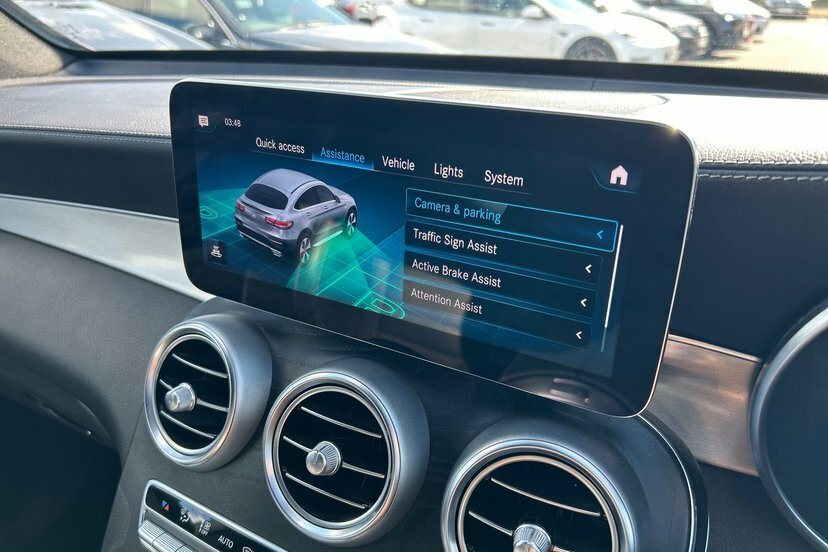 Mercedes-Benz GLC Class 220 D 4M Amg Line Pre Blue #47