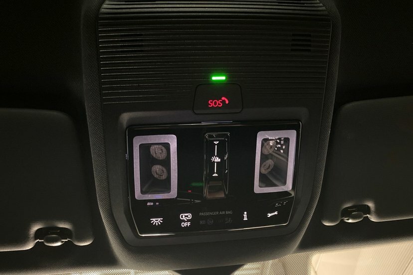 Volkswagen ID.3 Pro 59Kwh Essential Hatchback 2 Black #58