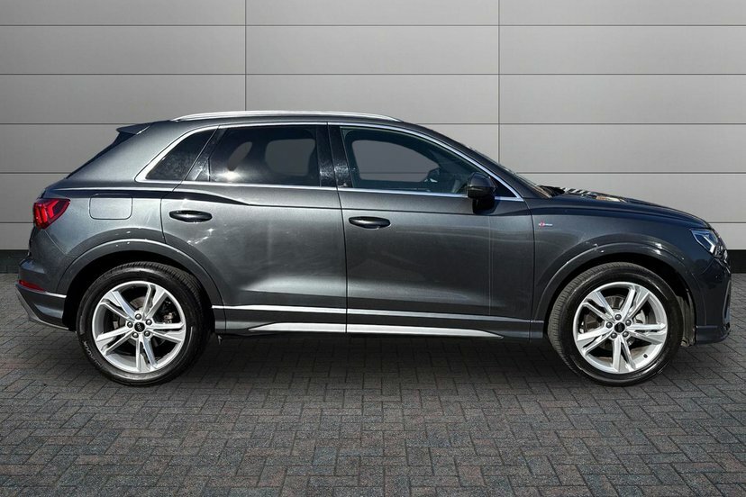 Audi Q3 1.5 Tfsi Cod 35 S Line Suv S Tronic 15 EA74YST Grey #4