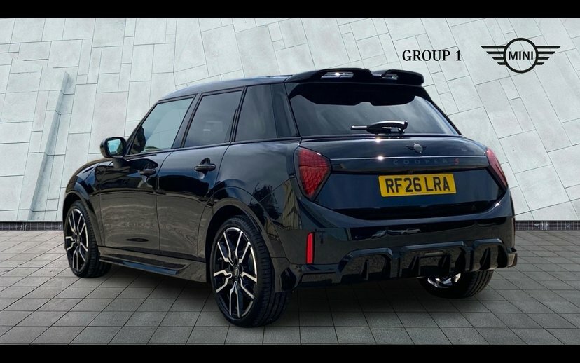 Mini Hatch Cooper S RF26LRA Black #2
