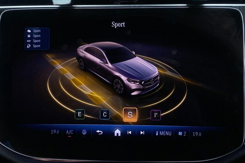 Mercedes-Benz E Class 2.0 E200h Mhev Exclusive Premium Plus G-tronic Silver #54