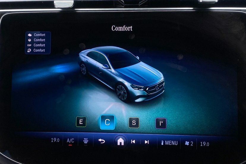 Mercedes-Benz E Class 2.0 E200h Mhev Exclusive Premium Plus G-tronic Silver #53