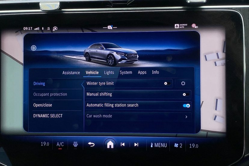 Mercedes-Benz E Class 2.0 E200h Mhev Exclusive Premium Plus G-tronic Silver #44