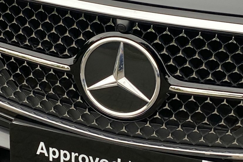 Mercedes-Benz E Class 2.0 E200h Mhev Exclusive Premium Plus G-tronic Silver #14