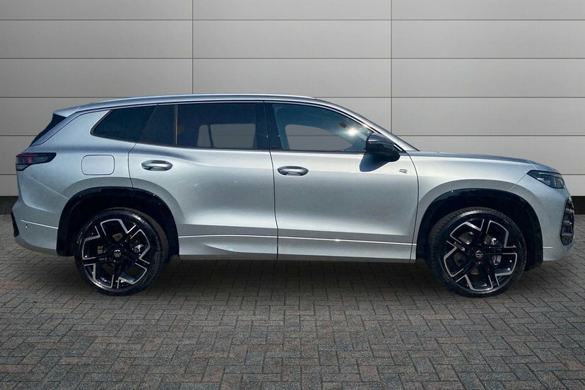 Volkswagen Tayron 1.5 Etsi Mhev R-line Suv Hybrid Dsg 15 Silver #4