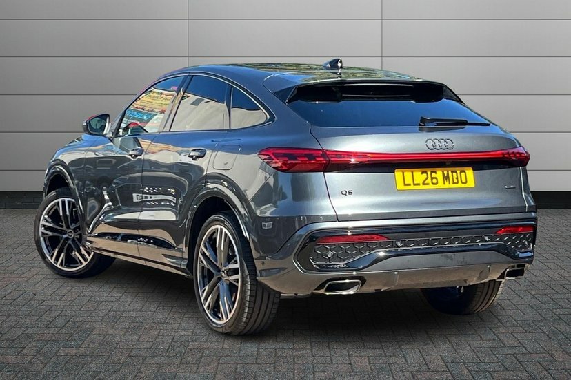 Audi Q5 2.0 E-hybrid 25.9Kwh Sport Suv Plug-in Grey #3