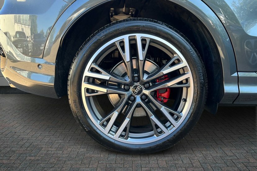 Audi Q5 2.0 E-hybrid 25.9Kwh Sport Suv Plug-in Grey #5