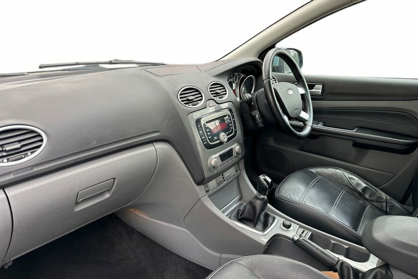 Ford Focus 1.6 Tdci Dpf Titanium Estate 11 Blue #2
