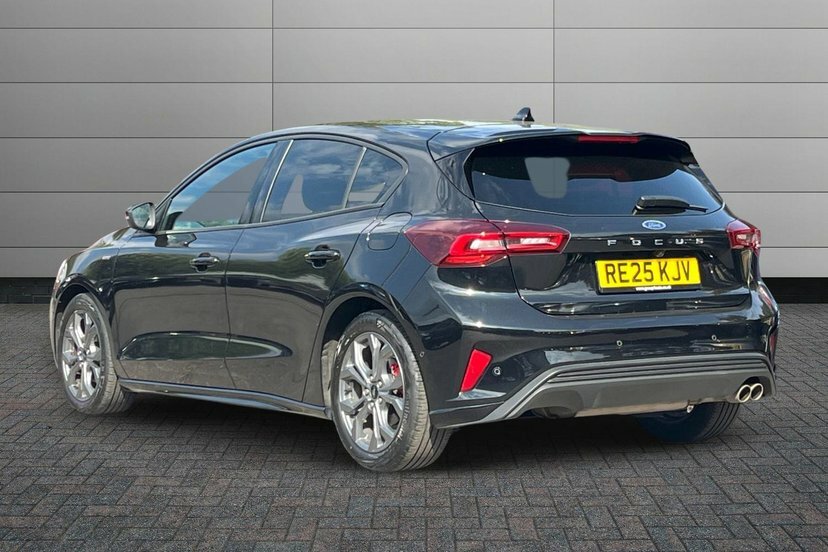 Ford Focus 1.0 Ecoboost Hybrid Mhev 155 St-line Red #3