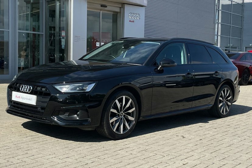 Audi A4 Avant 40 Tfsi 204 Black Edition S Tronic Blue #14
