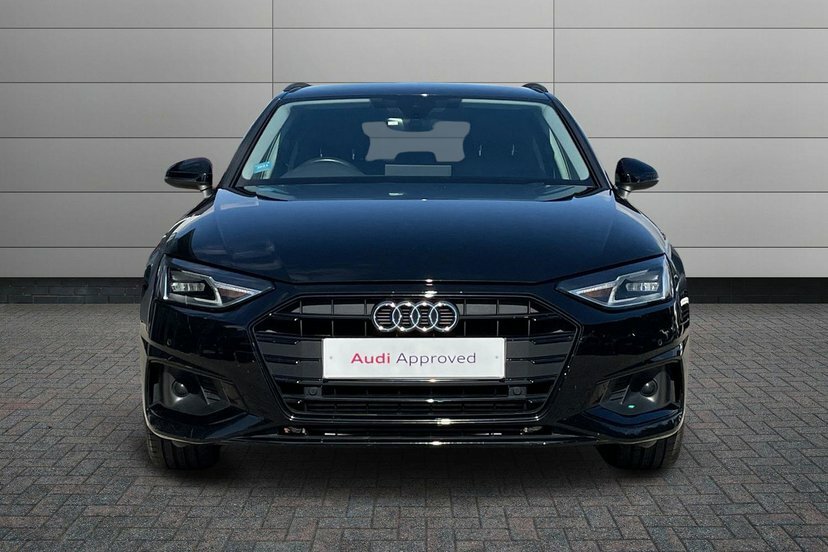 Audi A4 Avant 40 Tfsi 204 Black Edition S Tronic Blue #10