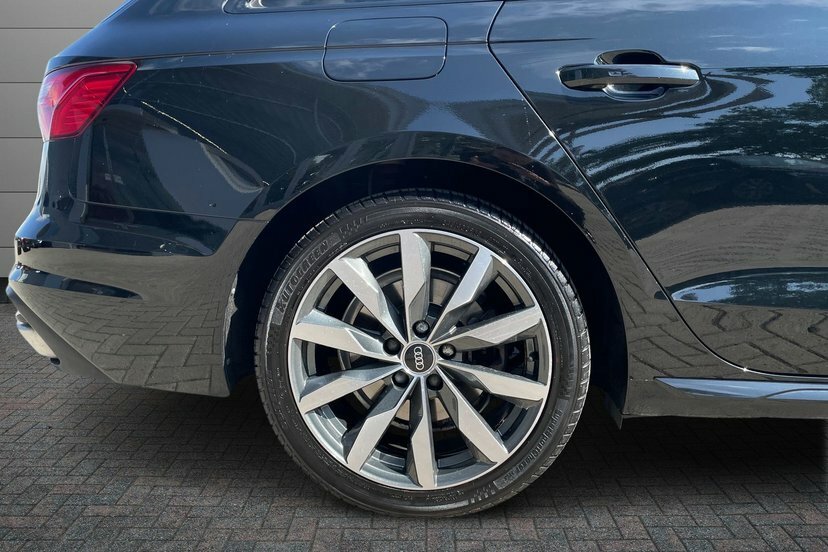 Audi A4 Avant 2.0 Tfsi 35 Sport Edition Estate S Tron Black #5