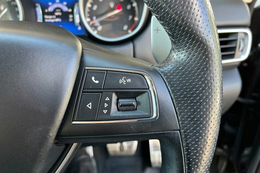 Maserati Levante D V6 #19