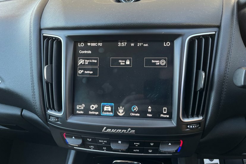 Maserati Levante D V6 #25