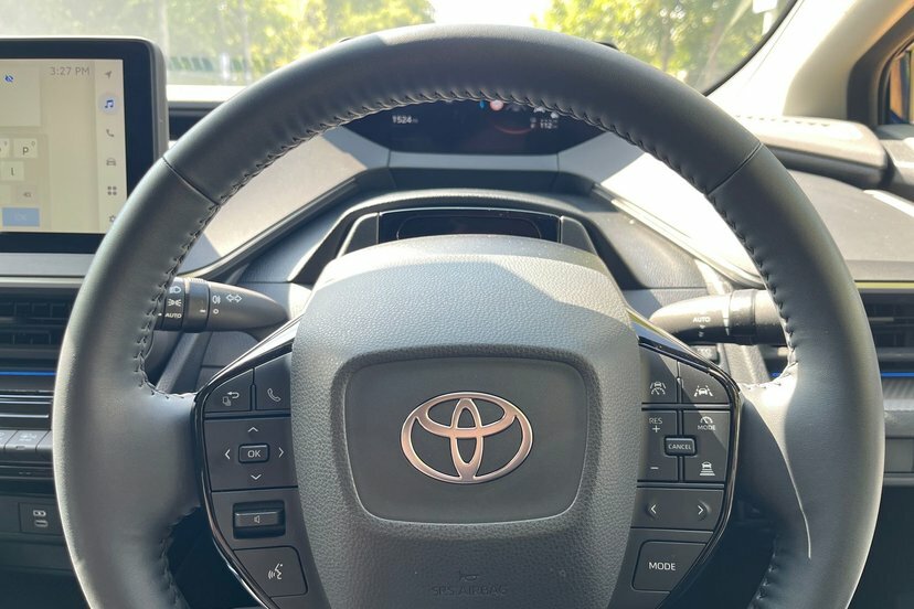 Toyota Prius 2.0 Phev Excel Cvt White #39