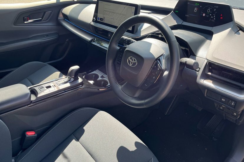 Toyota Prius 2.0 Phev Excel Cvt White #23