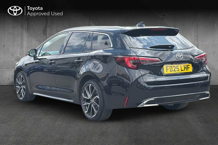Toyota Corolla 2.0 Vvt-h Excel Touring Sports Cvt Black #4