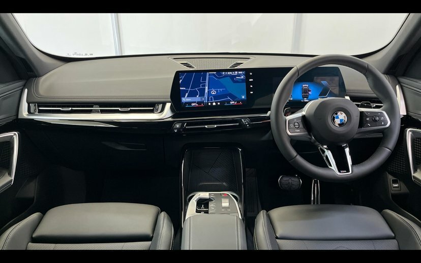 BMW X1 X1 Sdrive20i M Sport EK26OZV Black #4
